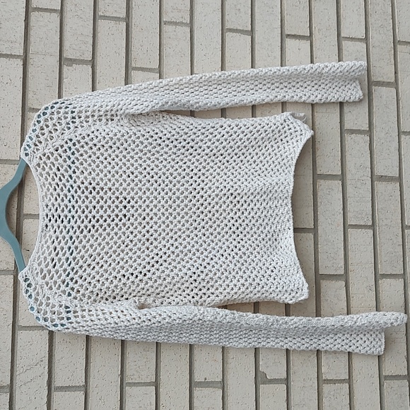 Abercrombie Sweater/White - Picture 10 of 10